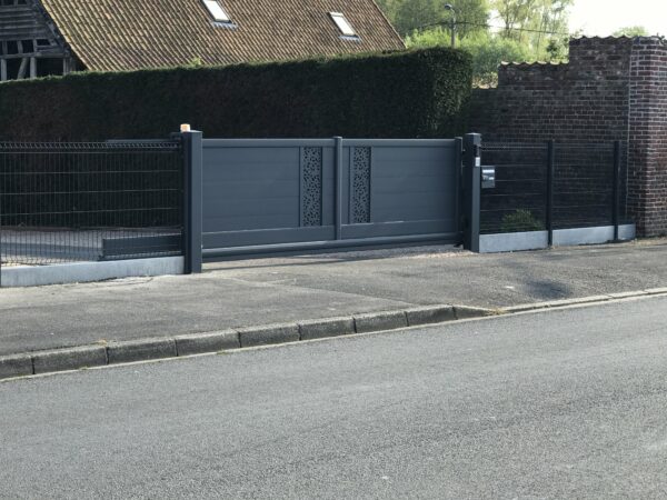 PORTAIL COULISSANT AUTOPORTE LINEA3 ISBERGUES – Image 4